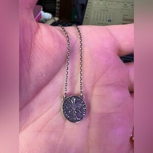 Elegant Silver Pendant Necklace